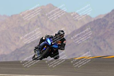 media/Oct-09-2022-SoCal Trackdays (Sun) [[95640aeeb6]]/Turn 9 (1pm)/